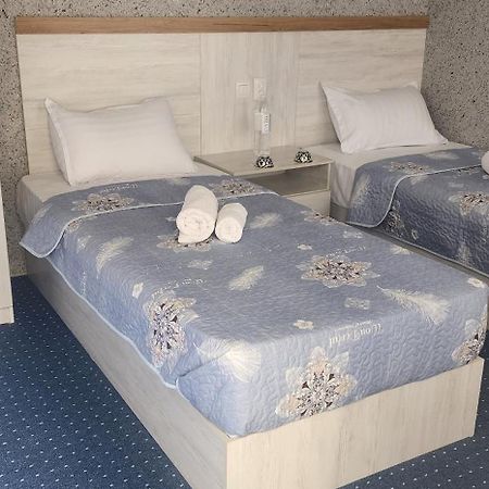 סמרקנד Amirshox Guest House מראה חיצוני תמונה