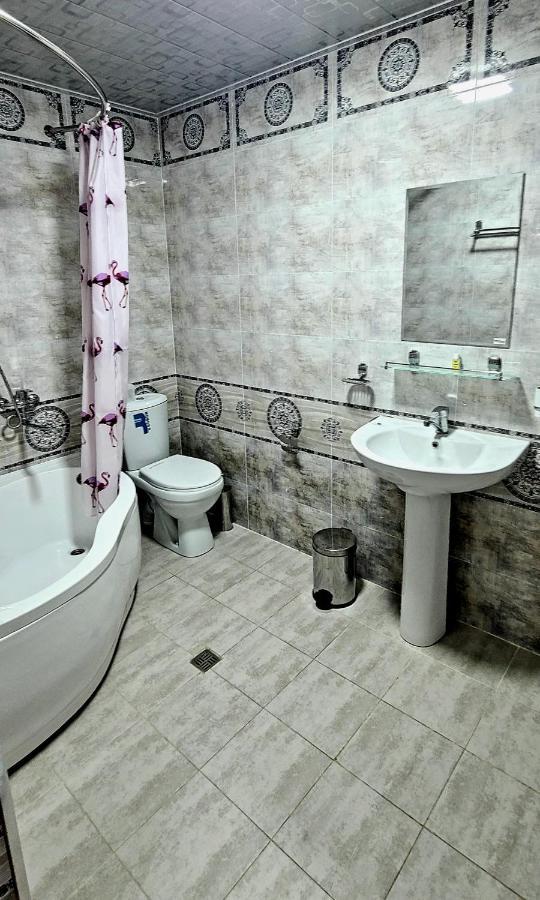 סמרקנד Amirshox Guest House מראה חיצוני תמונה